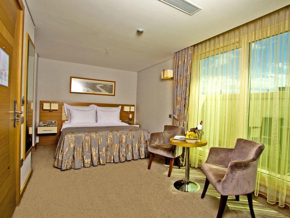 Hotel Momento - Special Category Estambul Exterior foto